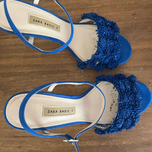 Zara Basic Collection Blue Heels Size 39 - Picture 4 of 6